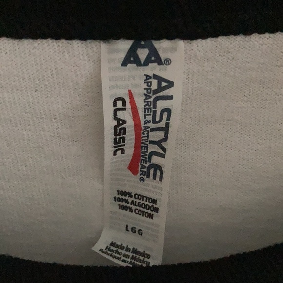 𝅺GREEN Acres tee - Picture 6 of 6